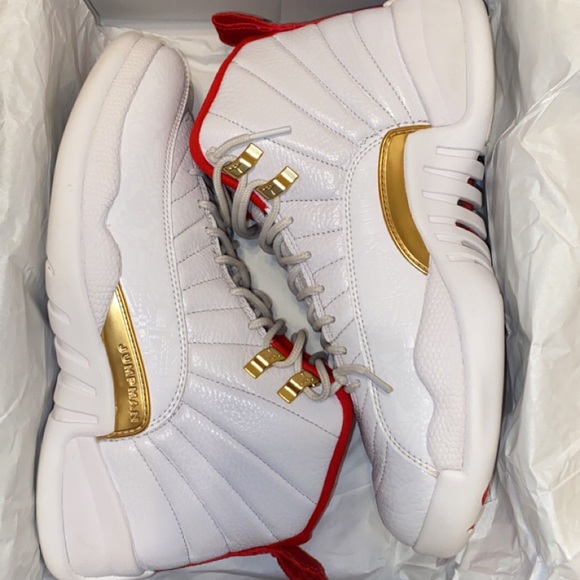 Jordan 12 Fiba